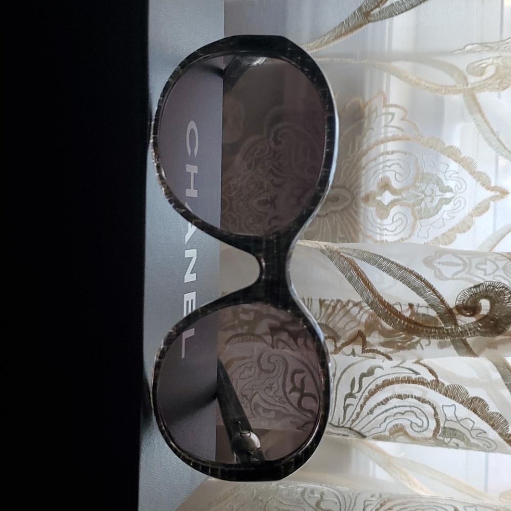 Authentic Chanel sunglasses